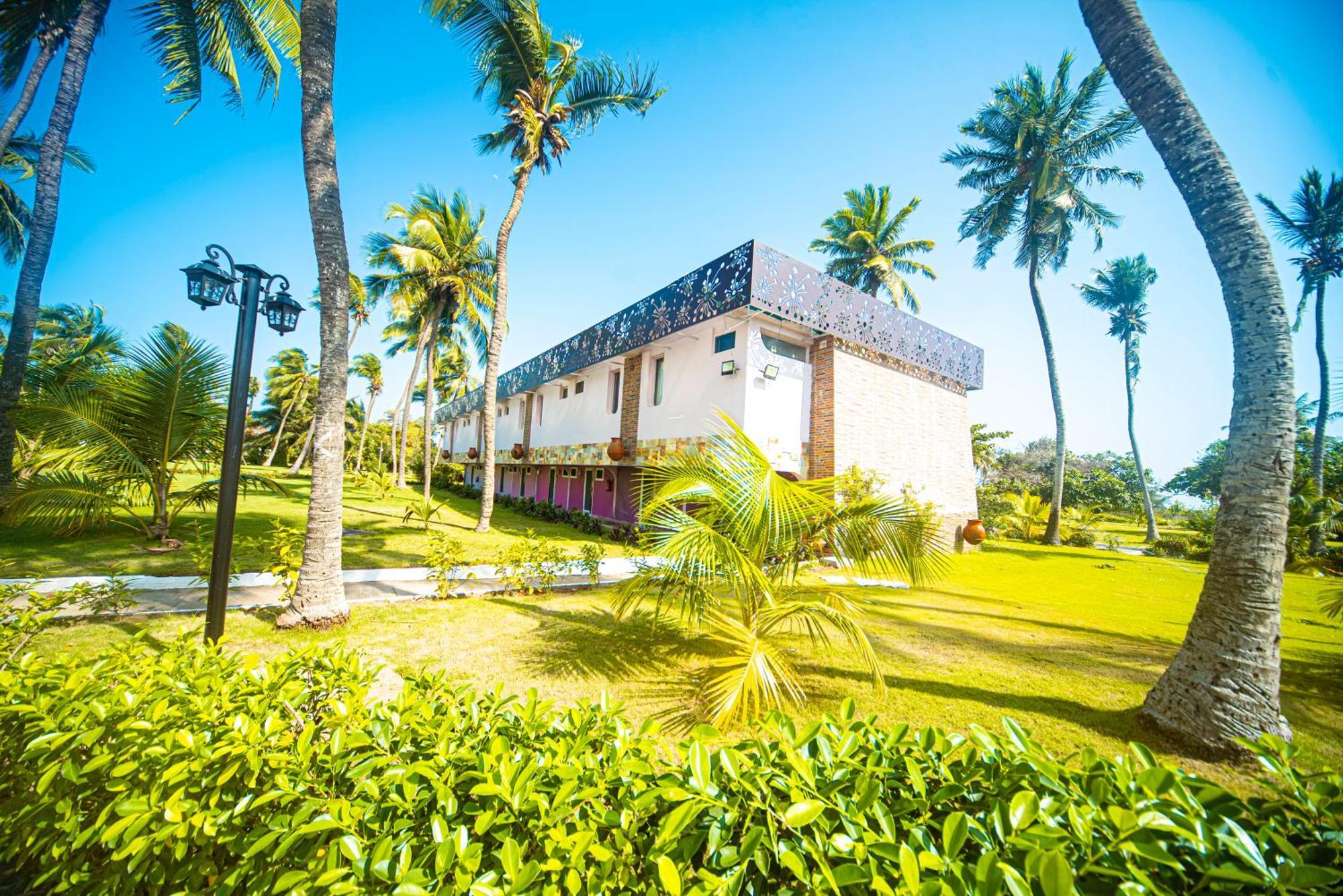 Hotel Sarakawa Lomé Exteriér fotografie