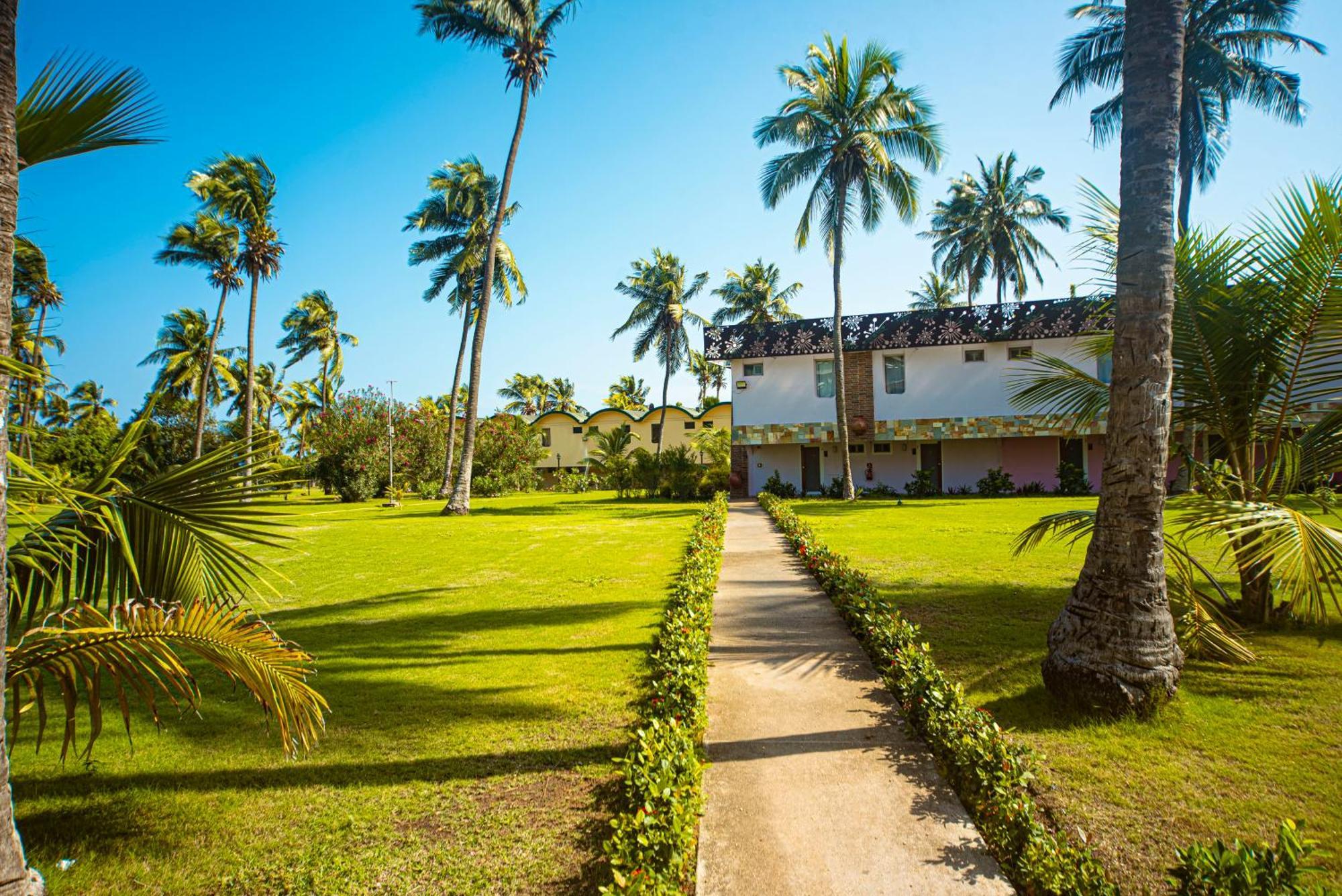 Hotel Sarakawa Lomé Exteriér fotografie