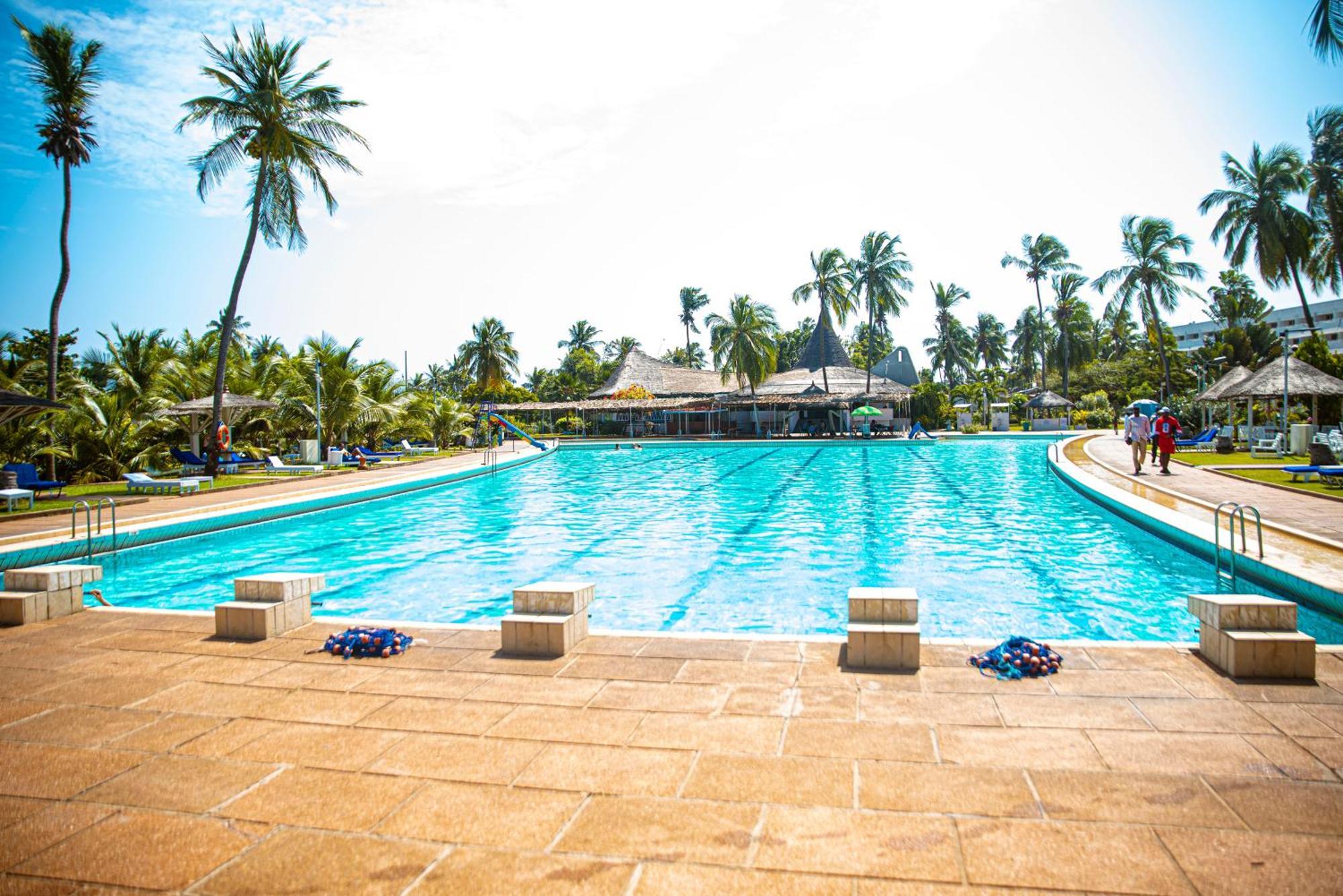 Hotel Sarakawa Lomé Exteriér fotografie