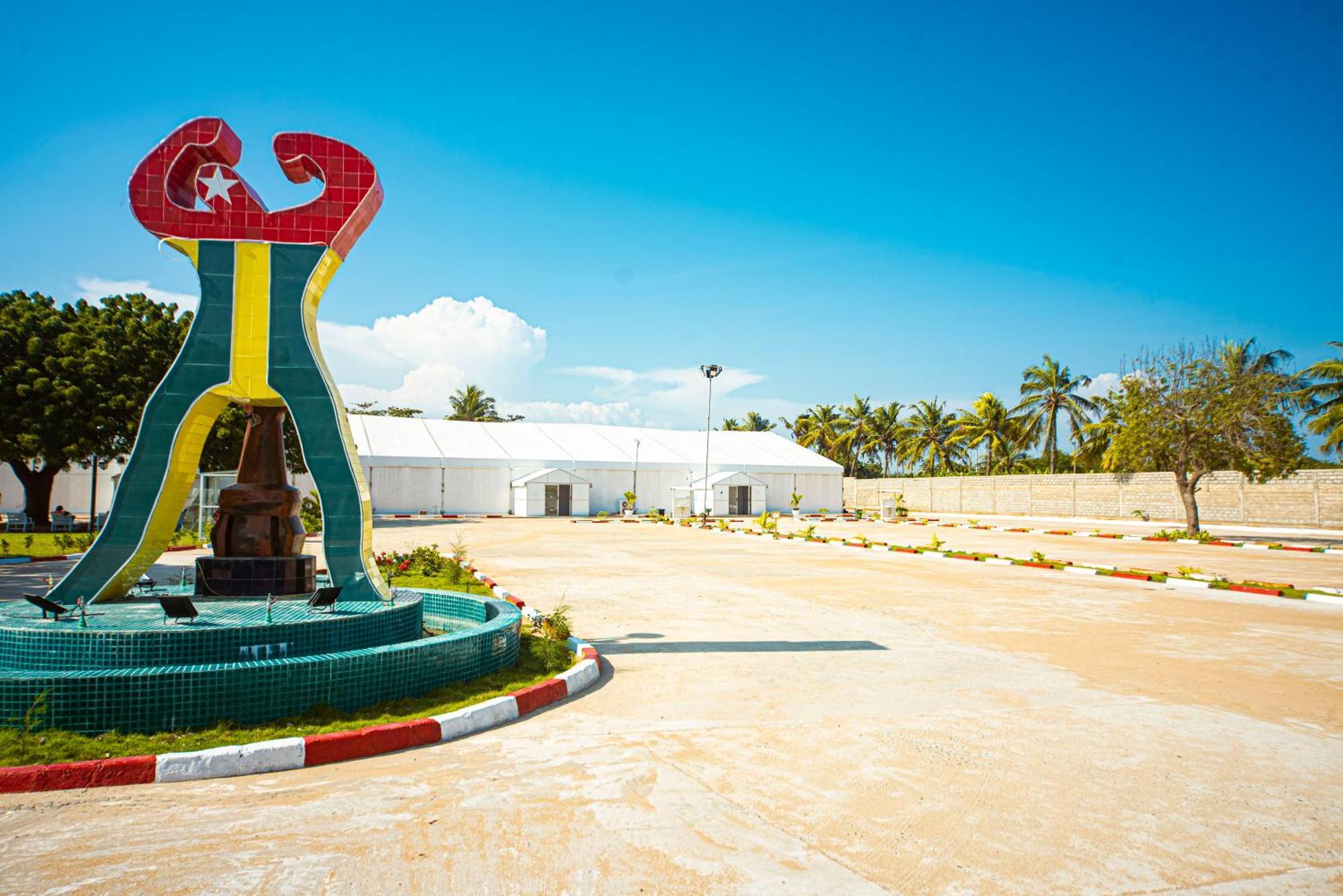 Hotel Sarakawa Lomé Exteriér fotografie